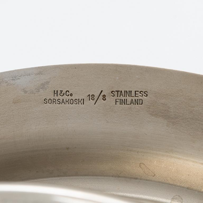Beretl Gardberg, cutlery 56 pcs, and a lidded bowl, stainless steel, Sorsakoski, Fiskars, latter half the 20th century.
