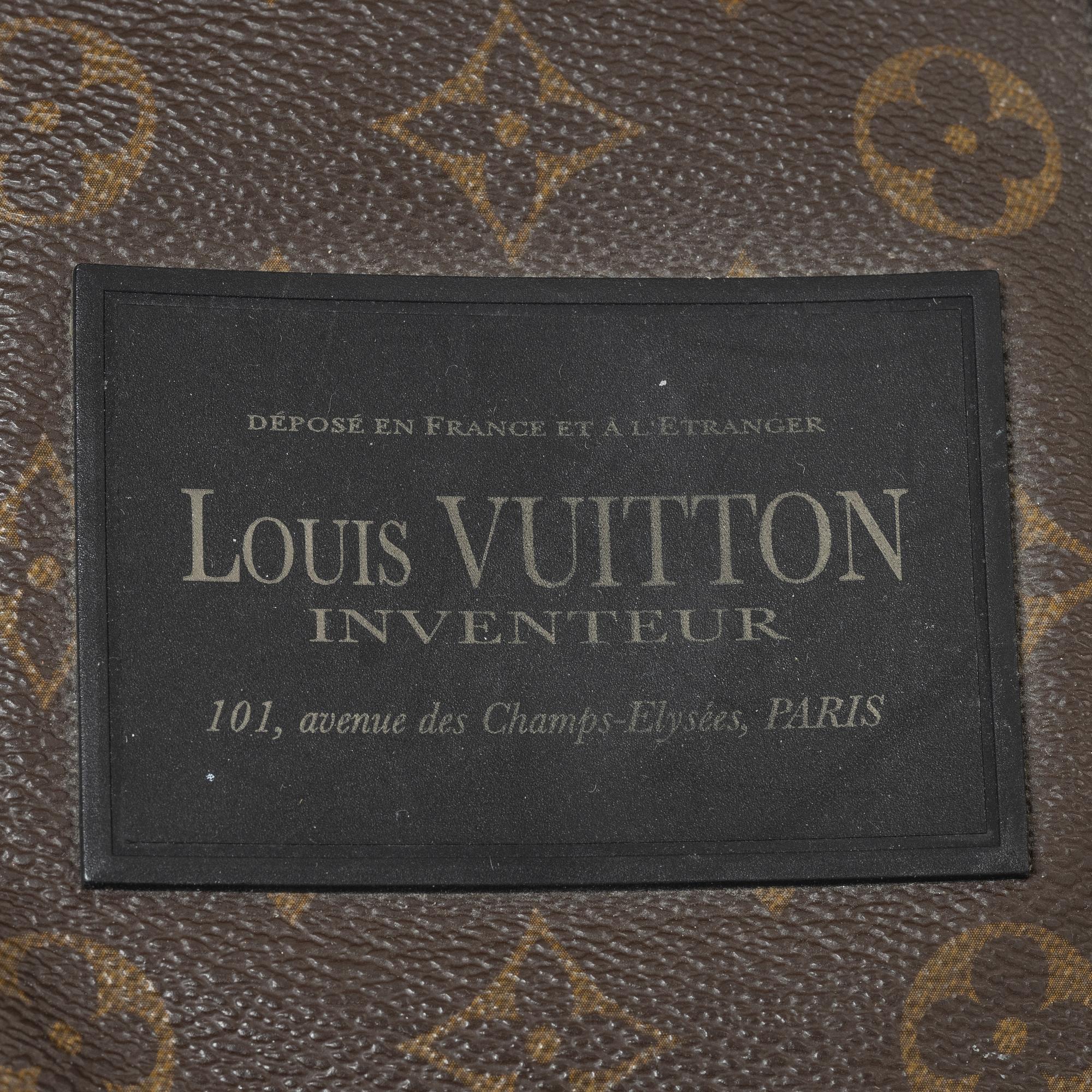 Louis Vuitton, weekend bag, "Keepall Bandouliere 55".