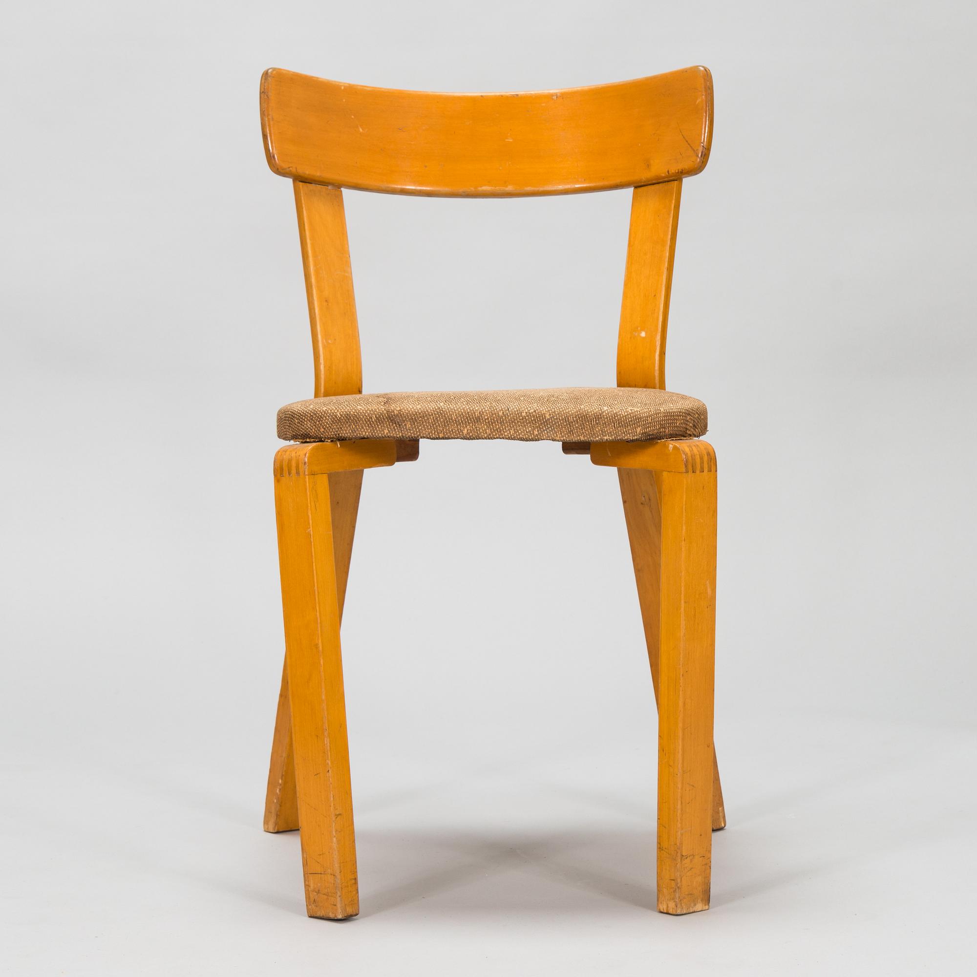 Alvar Aalto, pöytä "73" ja tuoleja, 4 kpl, malli 69, O.Y. Huonekalu-ja Rakennustyötehdas A.B. 1940-luku.