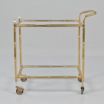 SERVERINGSVAGN, 1900-talets andra hälft.