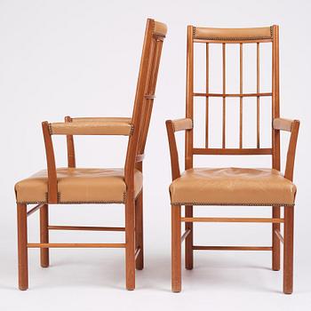 Josef Frank, karmstolar, ett par, Firma Svenskt Tenn, modell 652, 1900-talets mitt.