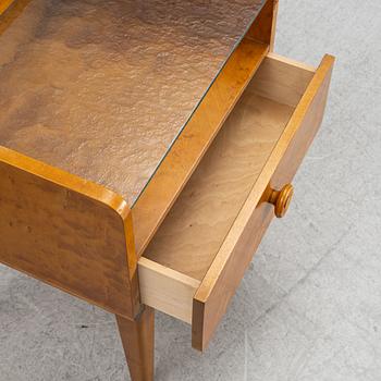 A pair of bedside tables, 1930's/40's.