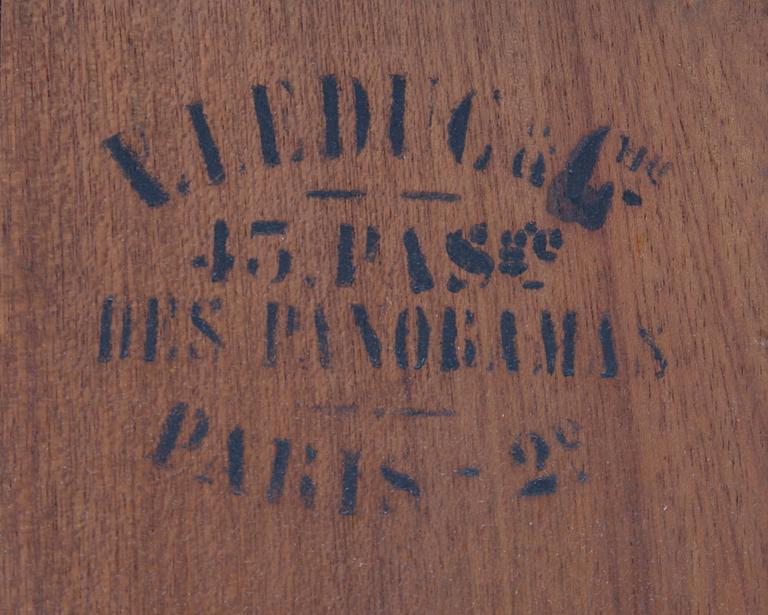 SKÅP, rokokostil, 1900-tal.