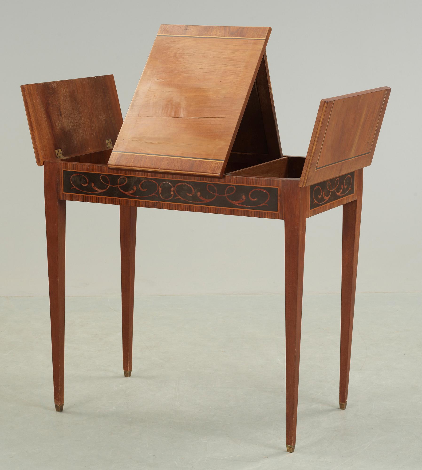 POUDREUSE, gustaviansk stil, 1900-tal.