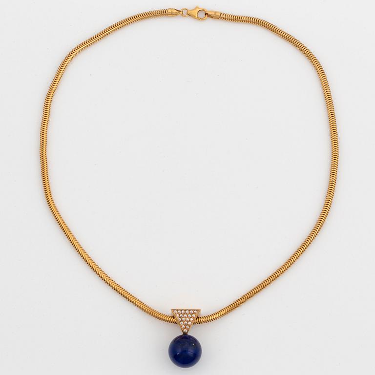 Peter de Wit, Margareth Sandström, a pendant, Linköping 1995, 18K gold and a total of 0,15 ct diamonds.