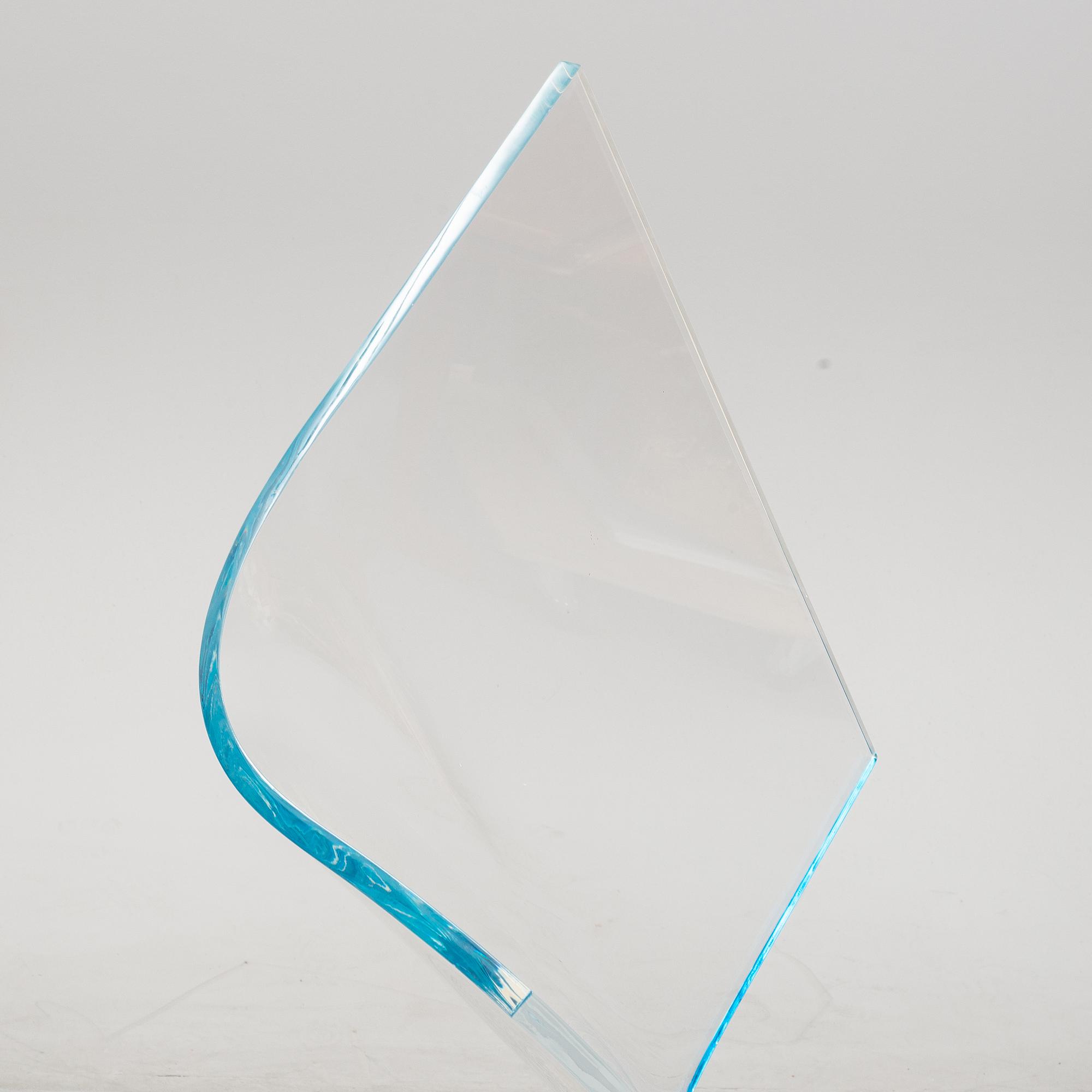 Jan Naliwajko, skulptur, plexi, signerad och daterad 1986.
