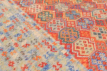 A CARPET, killim, ca 500 x 408 cm.