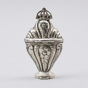 LUKTDOSA, silver, Danmark, 1700-tal. Vikt ca 37 gram.