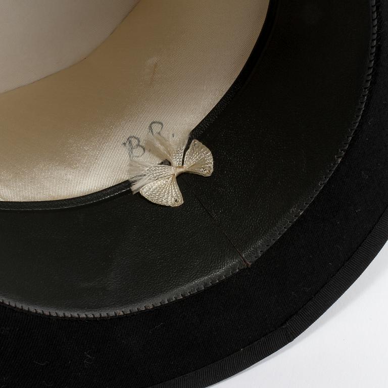 HÖGHATT, La Salle, 1900-talets första hälft.