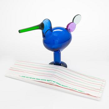 Oiva Toikka, A glass bird, signed Oiva Toikka IITTALA SCOPE 2019 291/500.