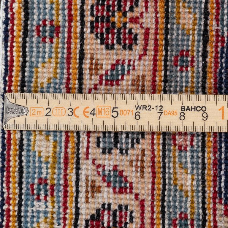 Carpet, Keshan, 310 x 198 cm.