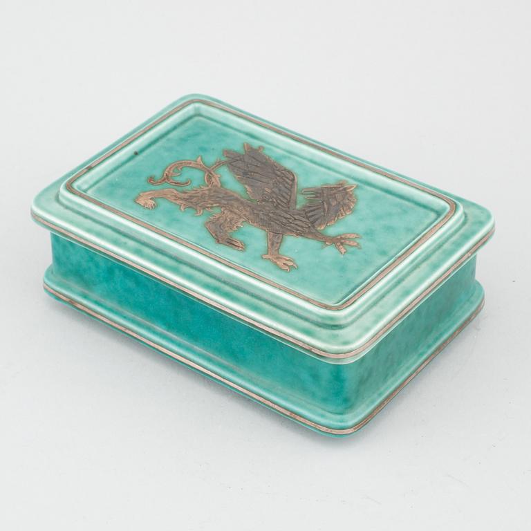 A stoneware box by Wilhelm Kåge for Gustavsberg, 20th century.