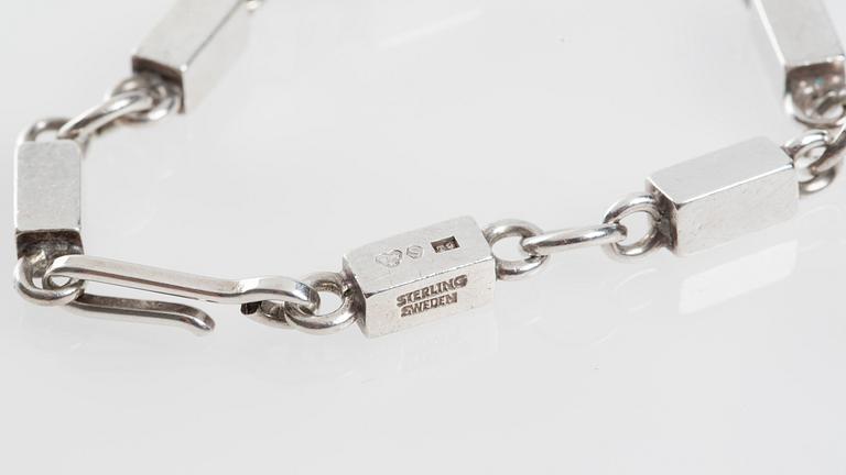 ARMBAND, Wiwen Nilsson, Lund, 1969. Sterlingsilver.