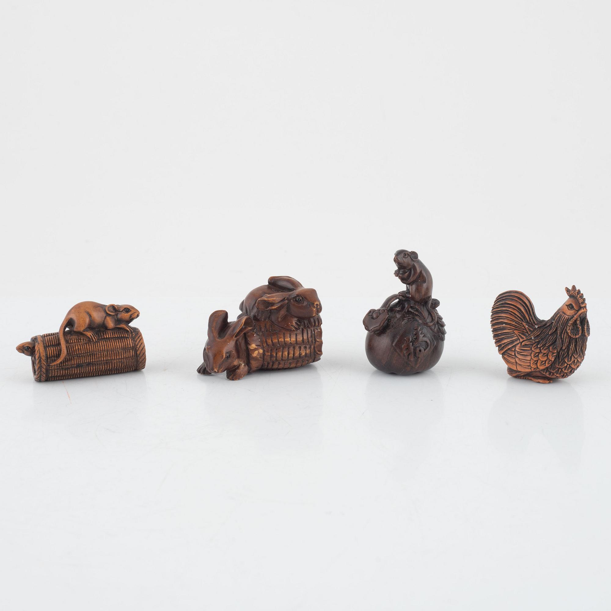 Figuriner / Netsuke, sex stycken, snidat trä, Japan, 1800-/1900-tal.