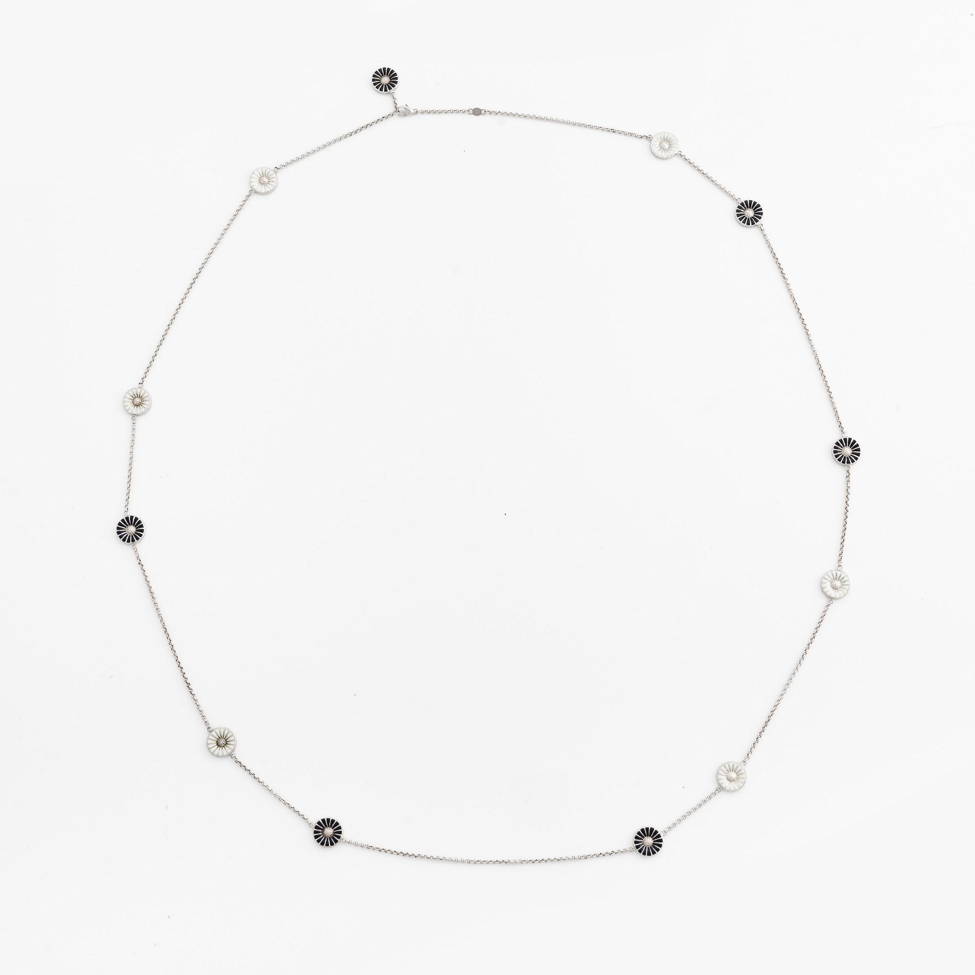 Georg Jensen, collier "Daisy", sterlingsilver med svart och vit emalj.
