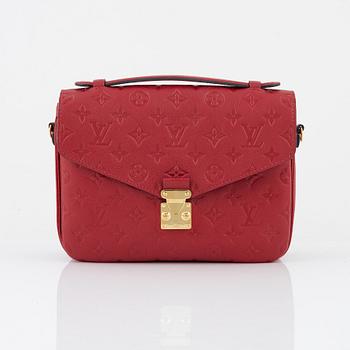 Louis Vuitton, a 'Pochette Metis' bag, 2020.