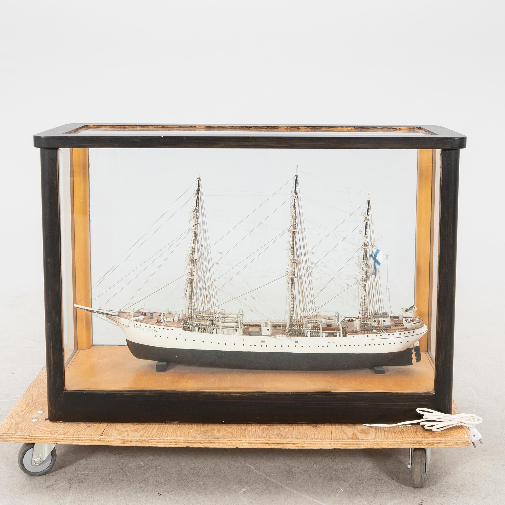 A ships model of frigate Suomen Joutsen 20th century.