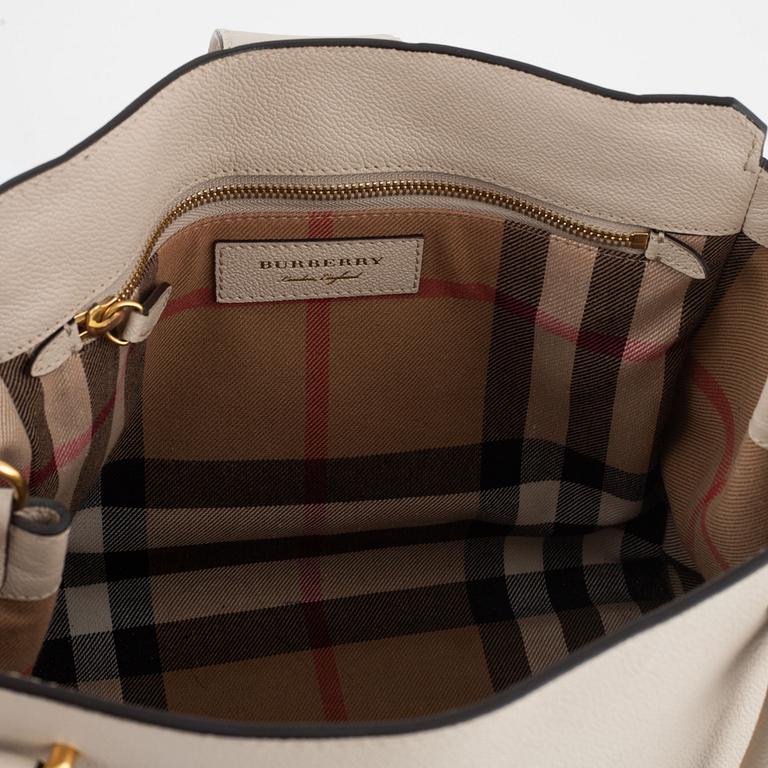 Burberry, handväska, "Buckle Tote".