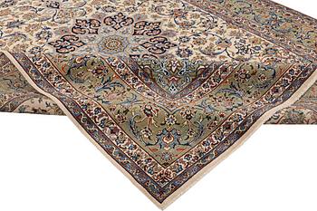 A carpet, Kashan, ca 388 x 285 cm.