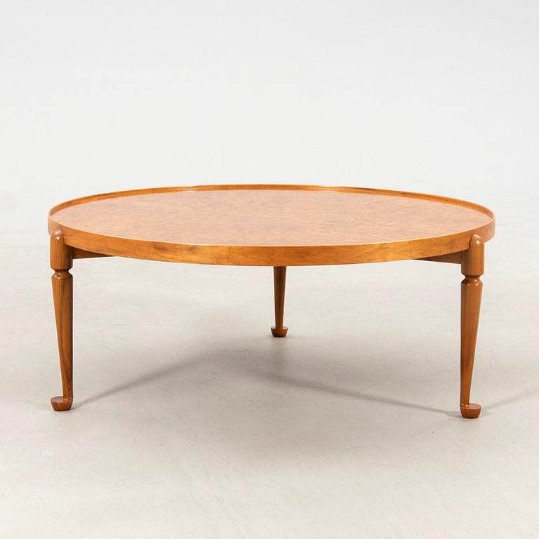 Josef Frank, coffee table, model 2139, manufactured by Svenskt Tenn after 1985.