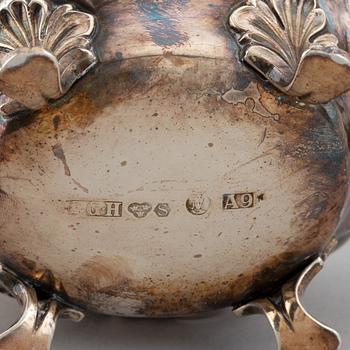 Cg Hallberg, a Rococo style three piece silver service, Stockholm 1951,
