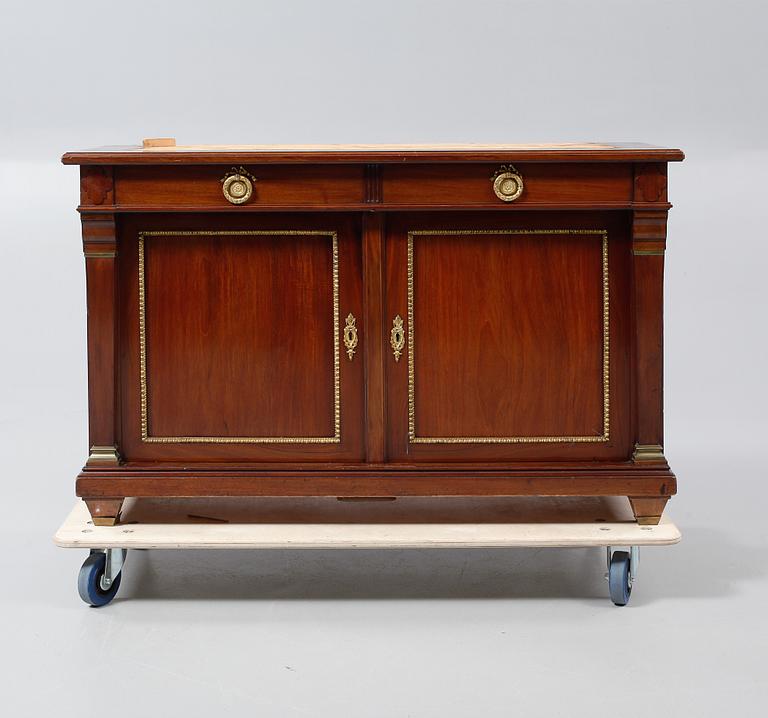 BOKSKÅP,directoire-stil, 1900-talets första hälft.