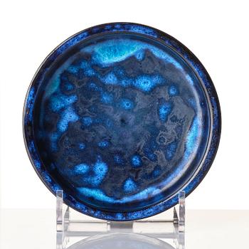 Wilhelm Kåge, an early Farsta stoneware dish, Gustavsberg 1933.