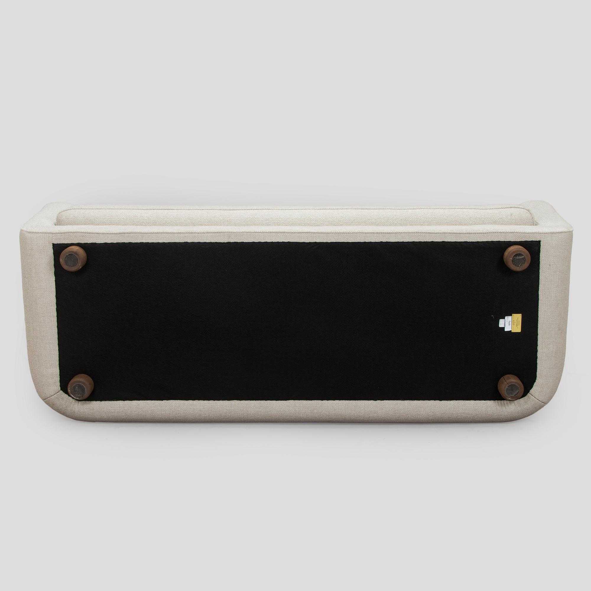 Flemming Lassen, sohva, "Vilhelm", valmistaja Audo Copenhagen. Uustuotanto. Muotoiltu 1935.