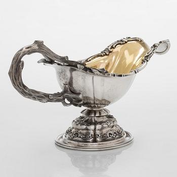 Carl Johan Tegelsten, kastikekannu, hopea, Pietari 1841.