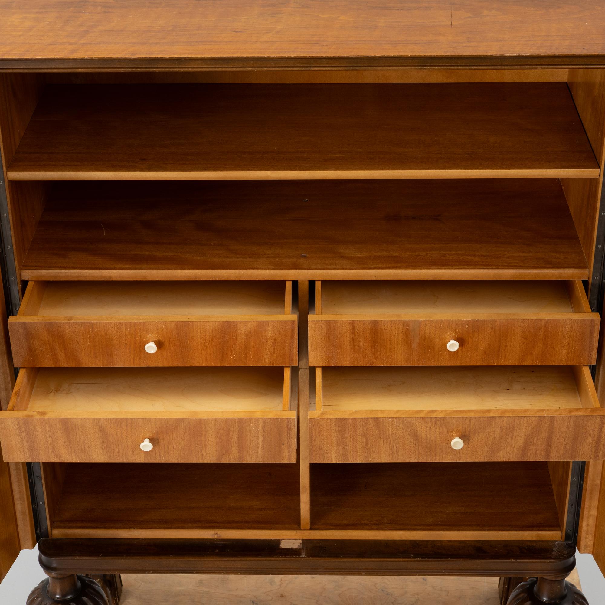 Cabinet, Swedish Modern, 1930s/40s.