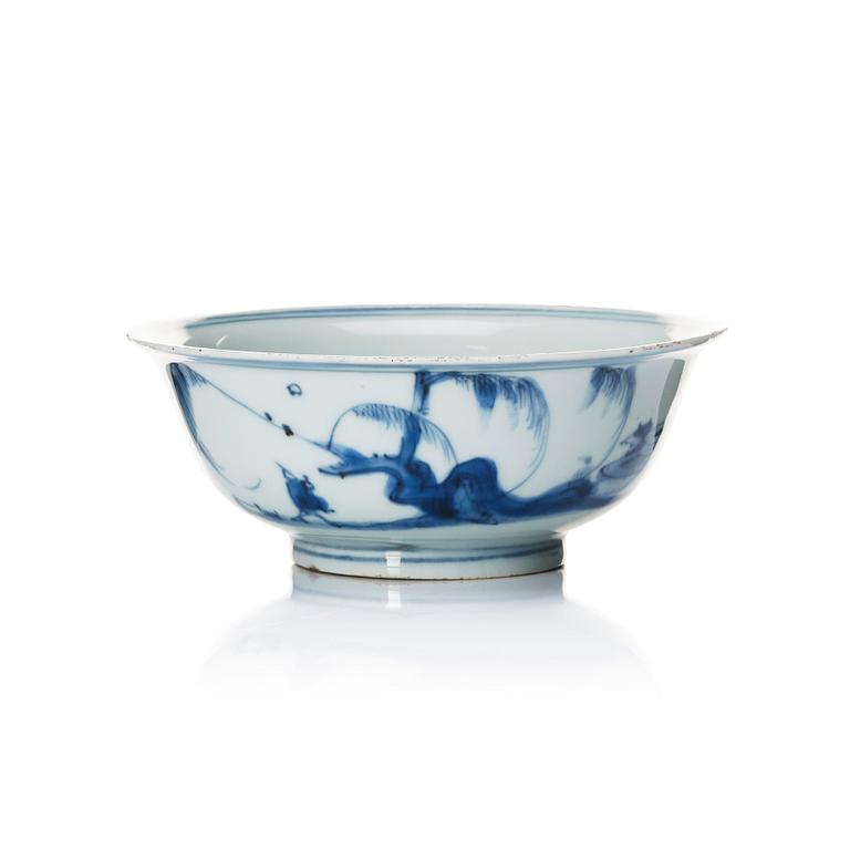 A blue and white bowl, Transition/Chongzhen (1628-44).