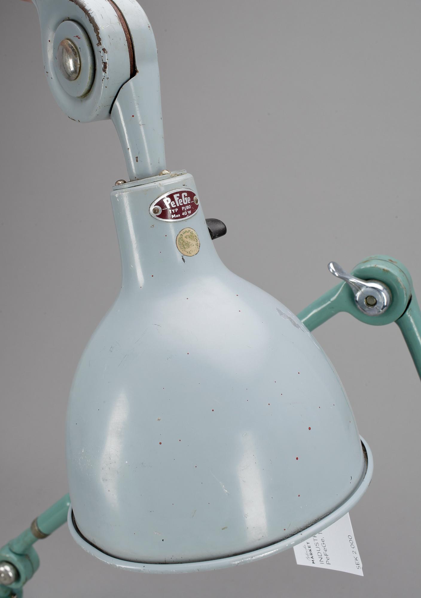 INDUSTRILAMPOR, 2 st, PeFeGe, 1900-talets mitt.