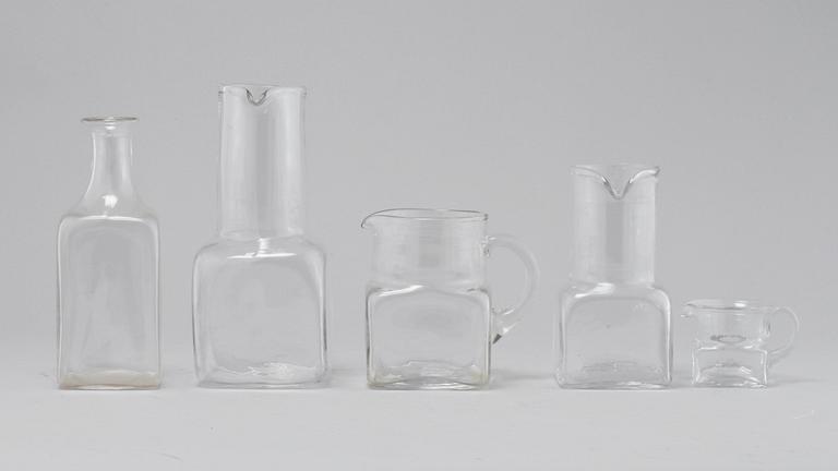 BURKAR SAMT KARAFFER, 16 st, glas, "Sill i kvadrat", Signe Persson Melin, Boda, 1900-talets andra hälft.