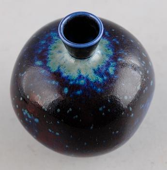 VAS, stengods, Berndt Friberg, Gustavsbergs studiohand.