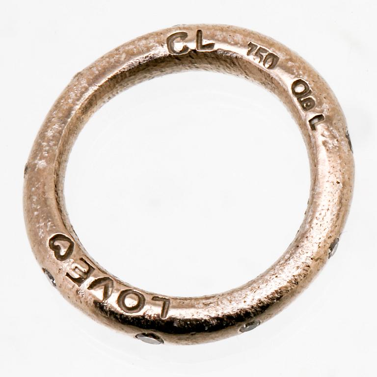 Ole Lynggaard ring 18K vitguld med 9 briljanter 0,18 ct totalt TW VS, "Love Collection".