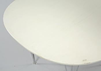 SOFFBORD, "Supercirkel", Piet Hein, Fritz Hansen, 1900-talets andra hälft.