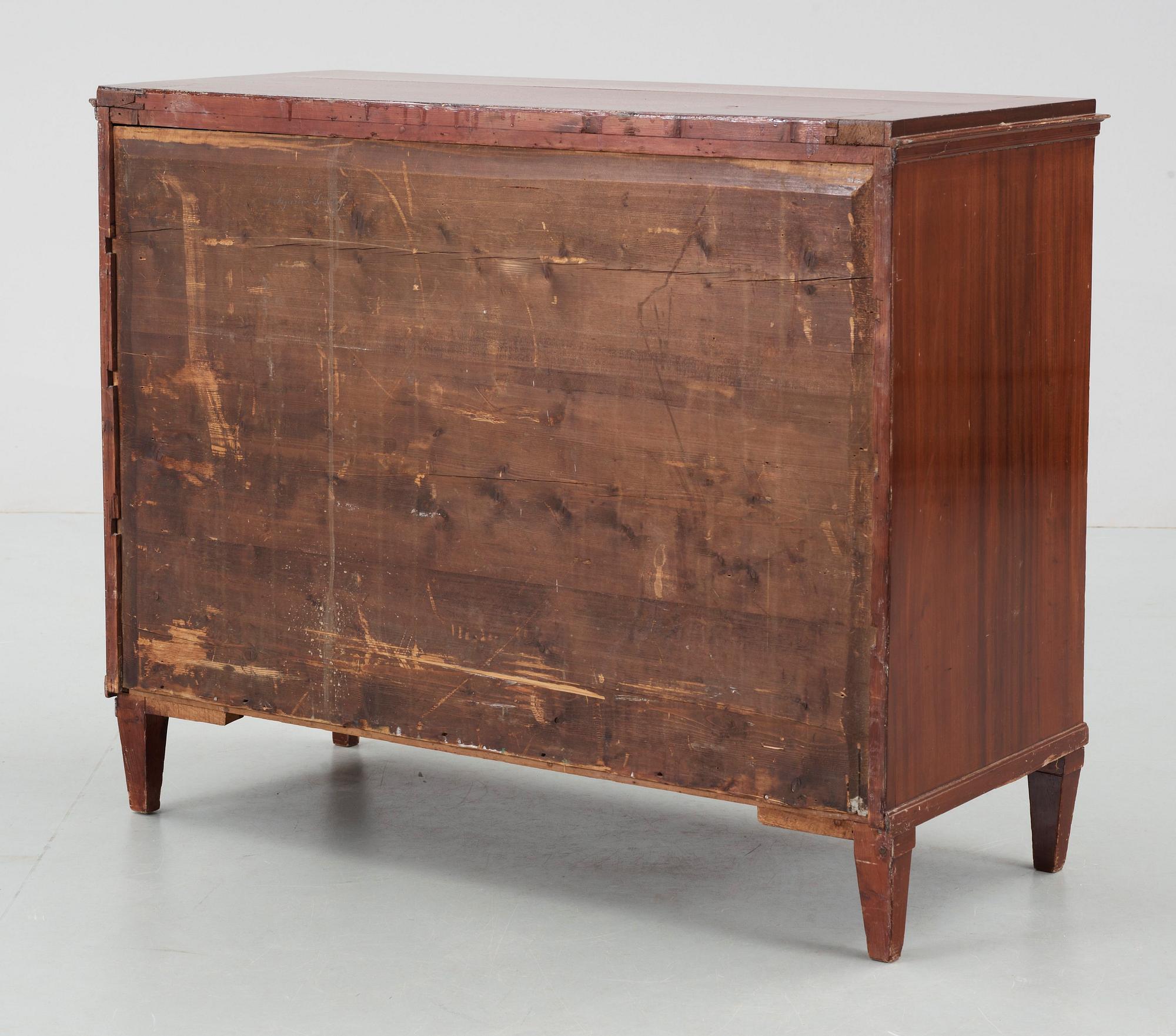 BYRÅ, sengustaviansk, 1800-talets början.