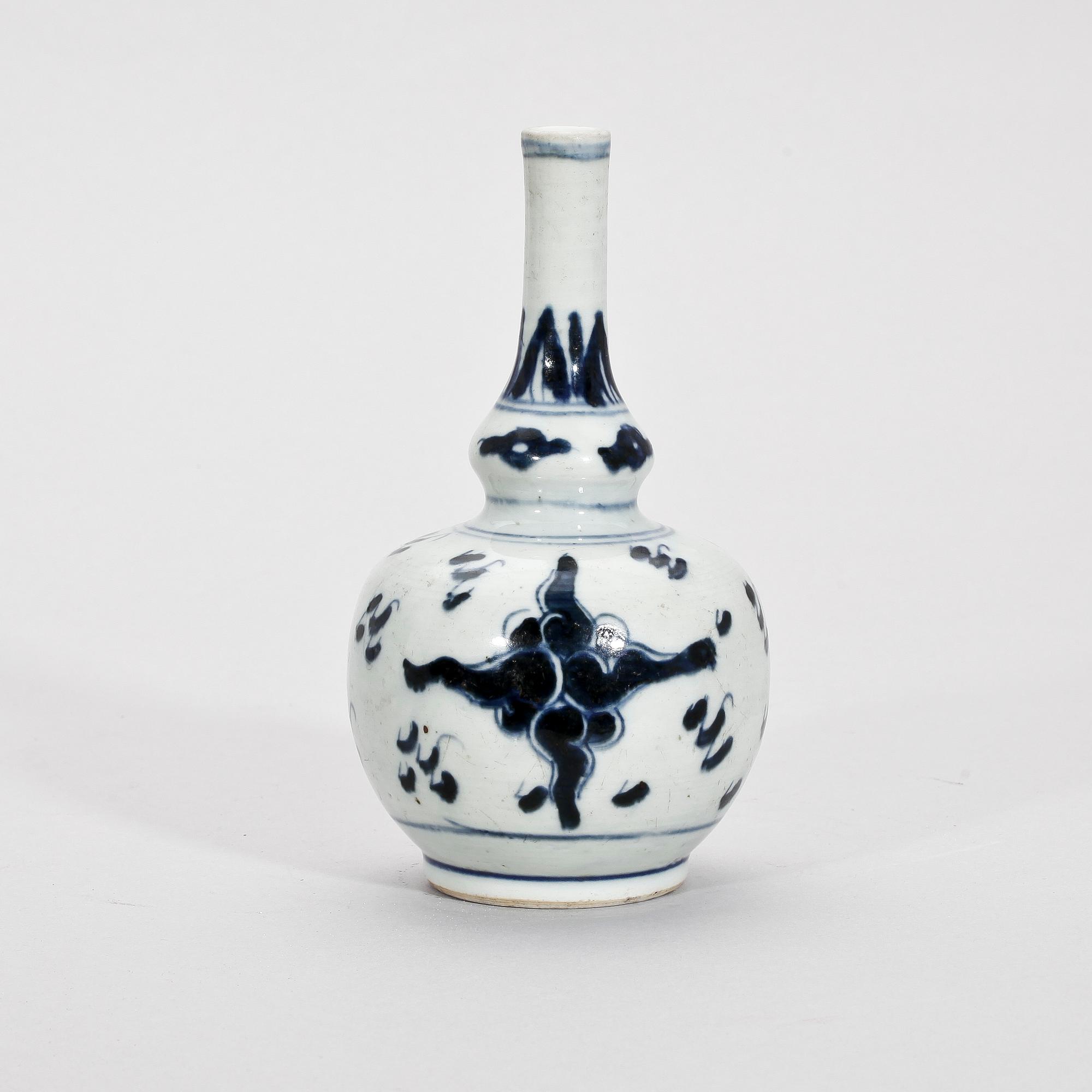 VAS, porslin, troligen Kangxi, Kina 1600-tal.