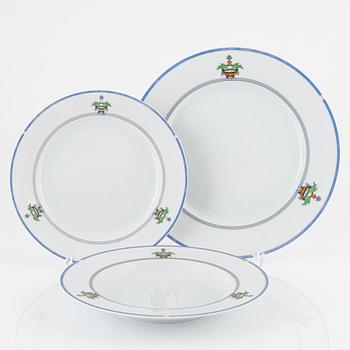 Servisdelar, 19 st, porslin "La Maison Venitienne", Cartier, Limoges, Frankrike.