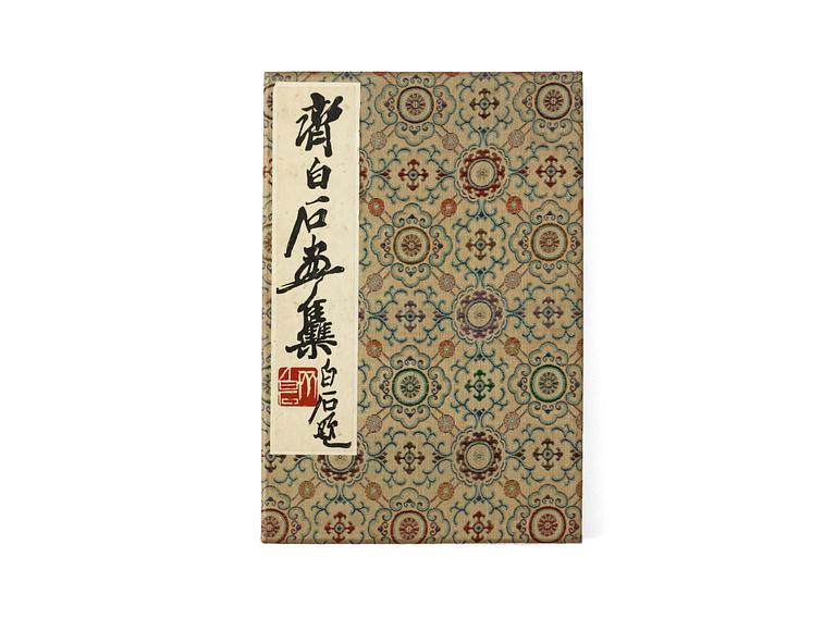 Book with 22 woodcuts in colours, "Qi Baishi hua ji, published Rong Bao Zhai xin ji, Beijing 1952. 32 x 22 cm.