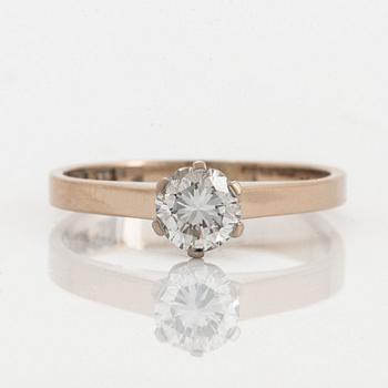 Brilliant-cut diamond solitaire ring.