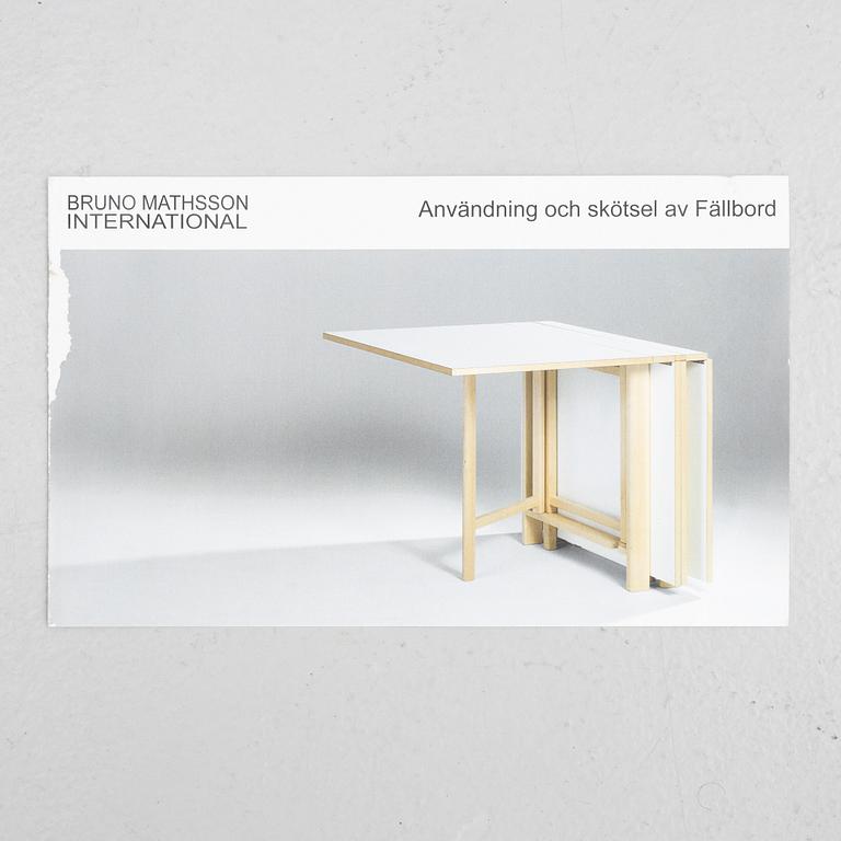 Bruno Mathsson, a "Maria Flap", dining table, MAthsson International, Värnamo, Sweden, 2017.