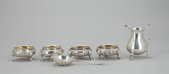 SALTKAR, 2 par, GRÄDDSNÄCKA samt TESIL, silver, England. Tot. vikt ca 337 g.