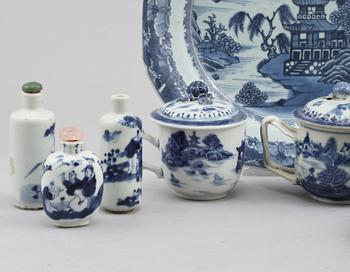 PARTI PORSLIN, 10 delar, Kina, troligen Ming (1368-1644)-1800-tal.