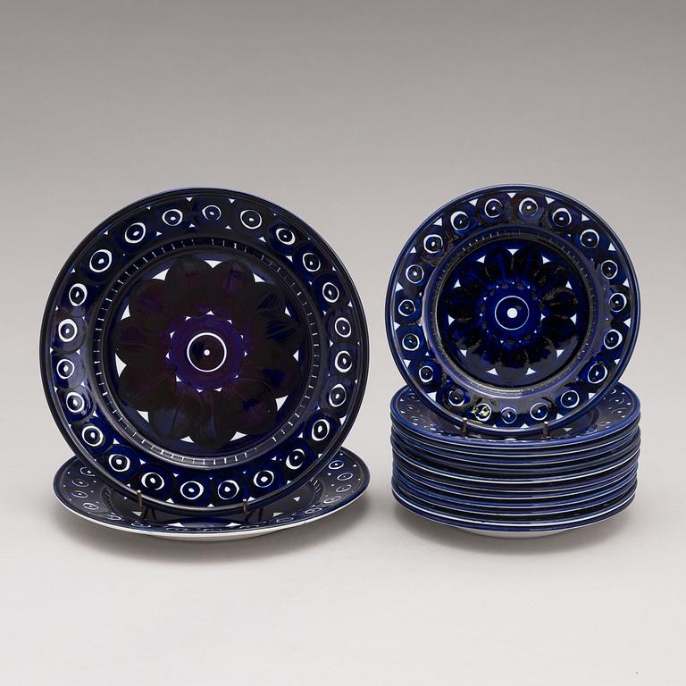 ULLA PROCOPÉ, A set of 14 'Valencia' dishes for Arabia, Finland, 1970s.