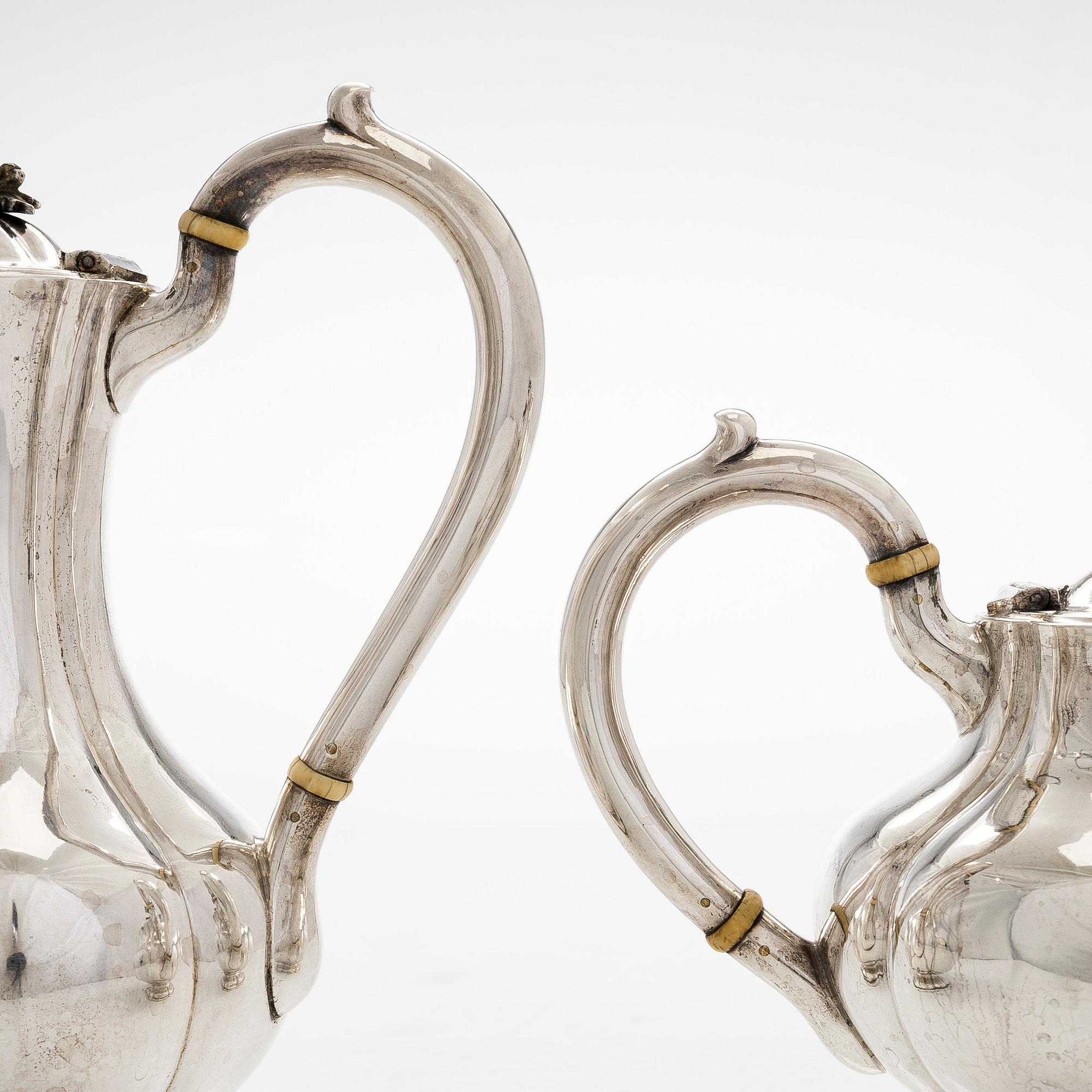 Henrik Hacklin och Johan Warjus, kaffe- och teservis, 4 delar, silver, S:t Petersburg 1868-69 och 1857.