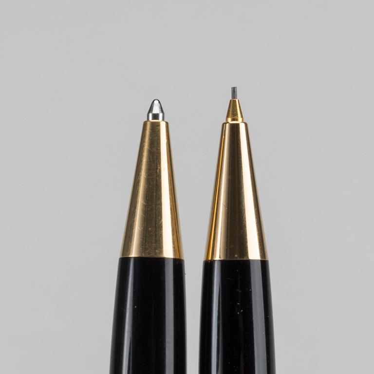 2 MONTBLANC MEISTERSTÜCK PENS.