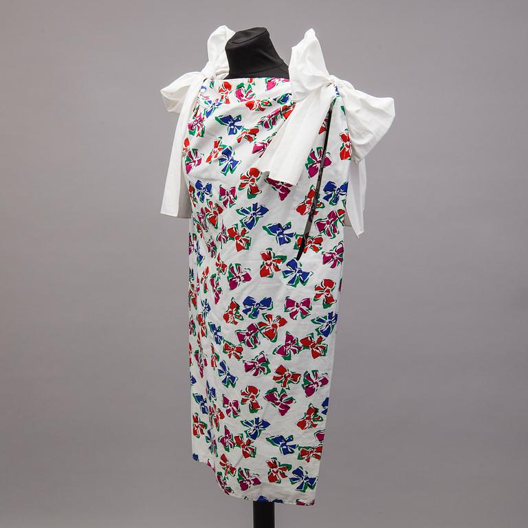 KLÄNNING, Yves Saint Laurent.