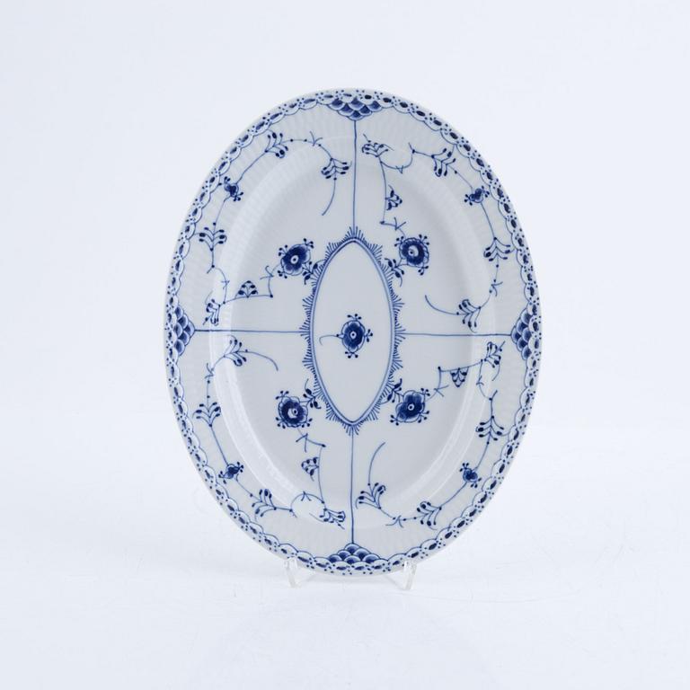 Dinner service, porcelain, 50 pieces, "Musselmalet", Royal Copenhagen, Denmark.