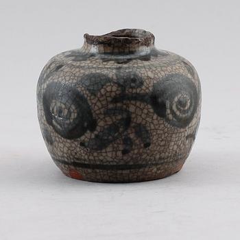 VAS, stengods, Kina, Mingdynasti Hongwu 1300-tal.